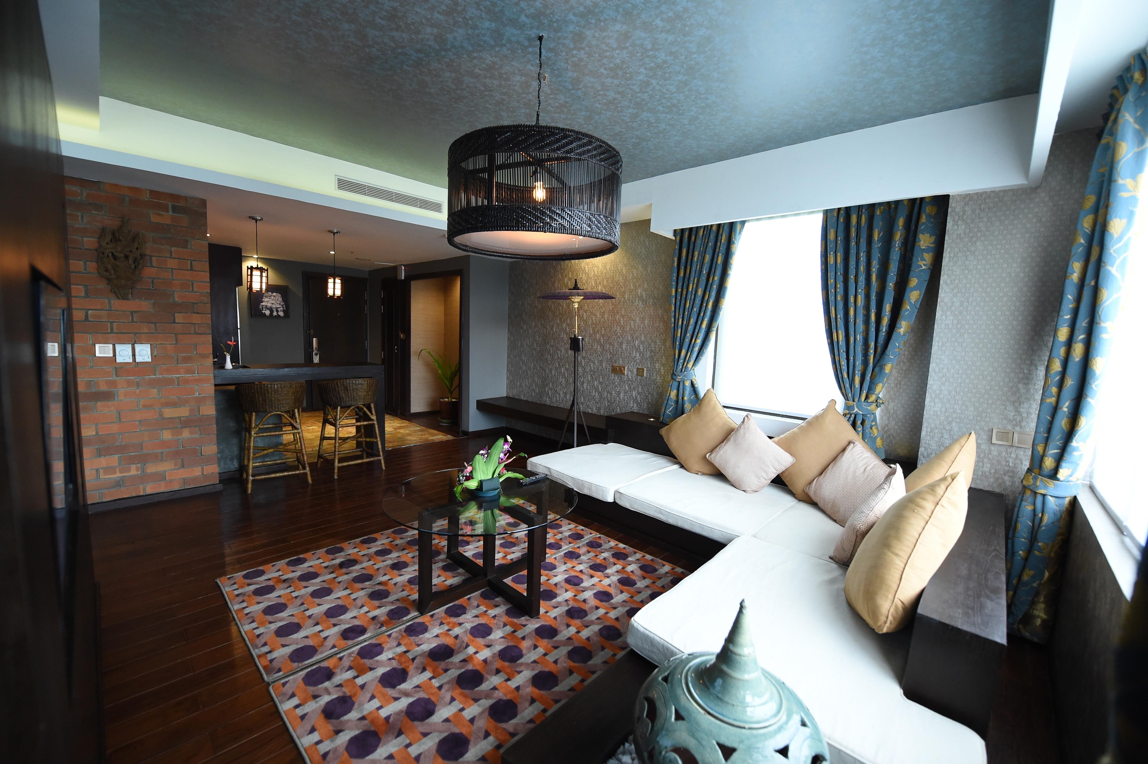Rose Garden Hotel Янгон Экстерьер фото