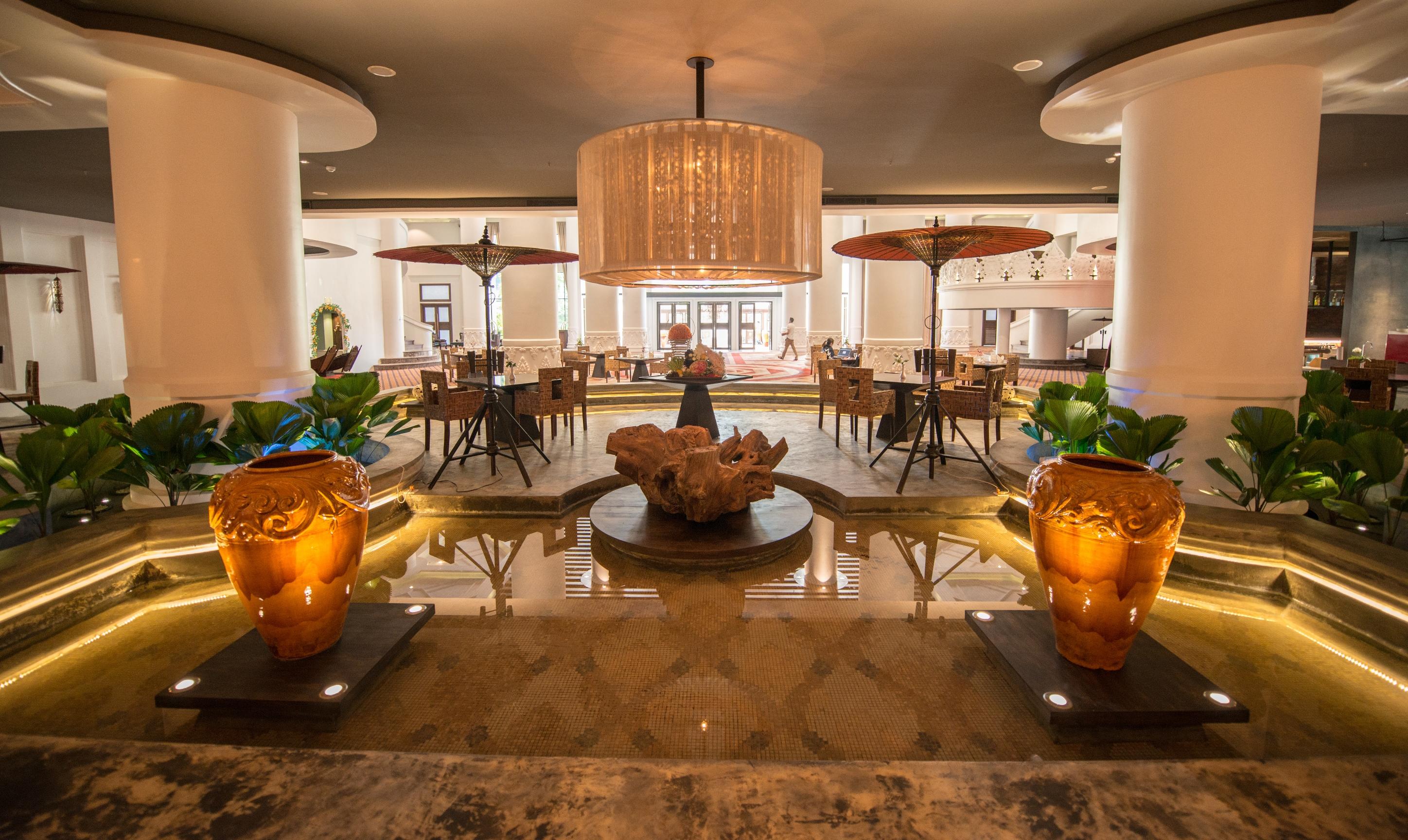 Rose Garden Hotel Янгон Экстерьер фото